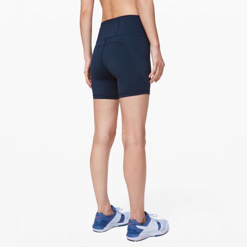 Lululemon Navy Fast and Free Short 6", size 8