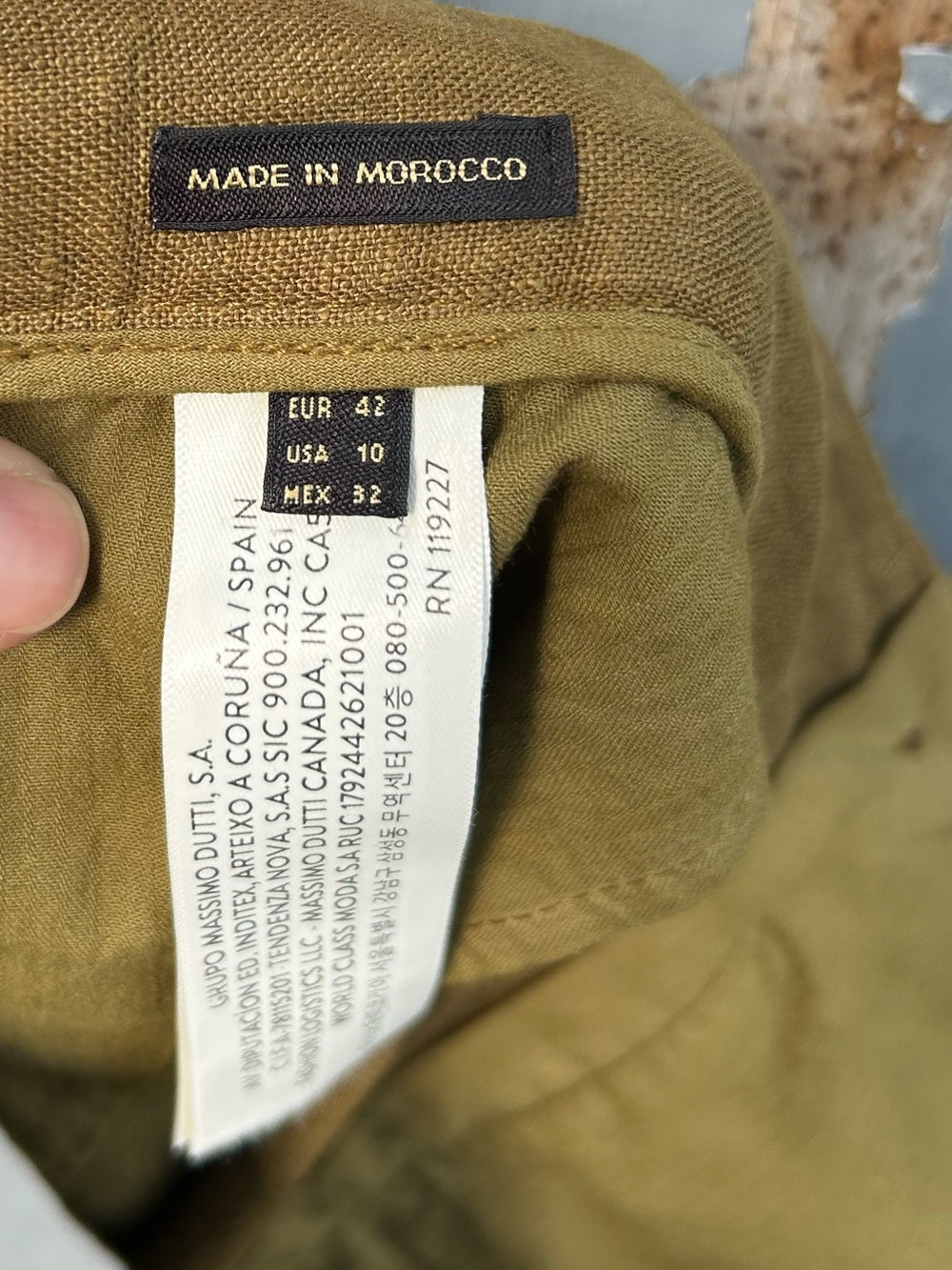 Massimo Dutti Linen shorts, size 10