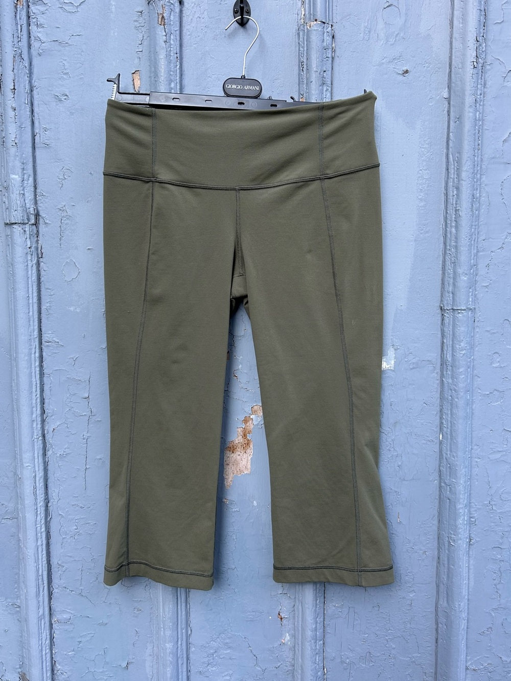 Lululemon Gather & Crow Crop II, size 12