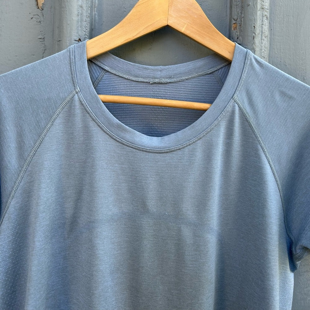 Lululemon Swiftly Tech Short Sleeve, size 12