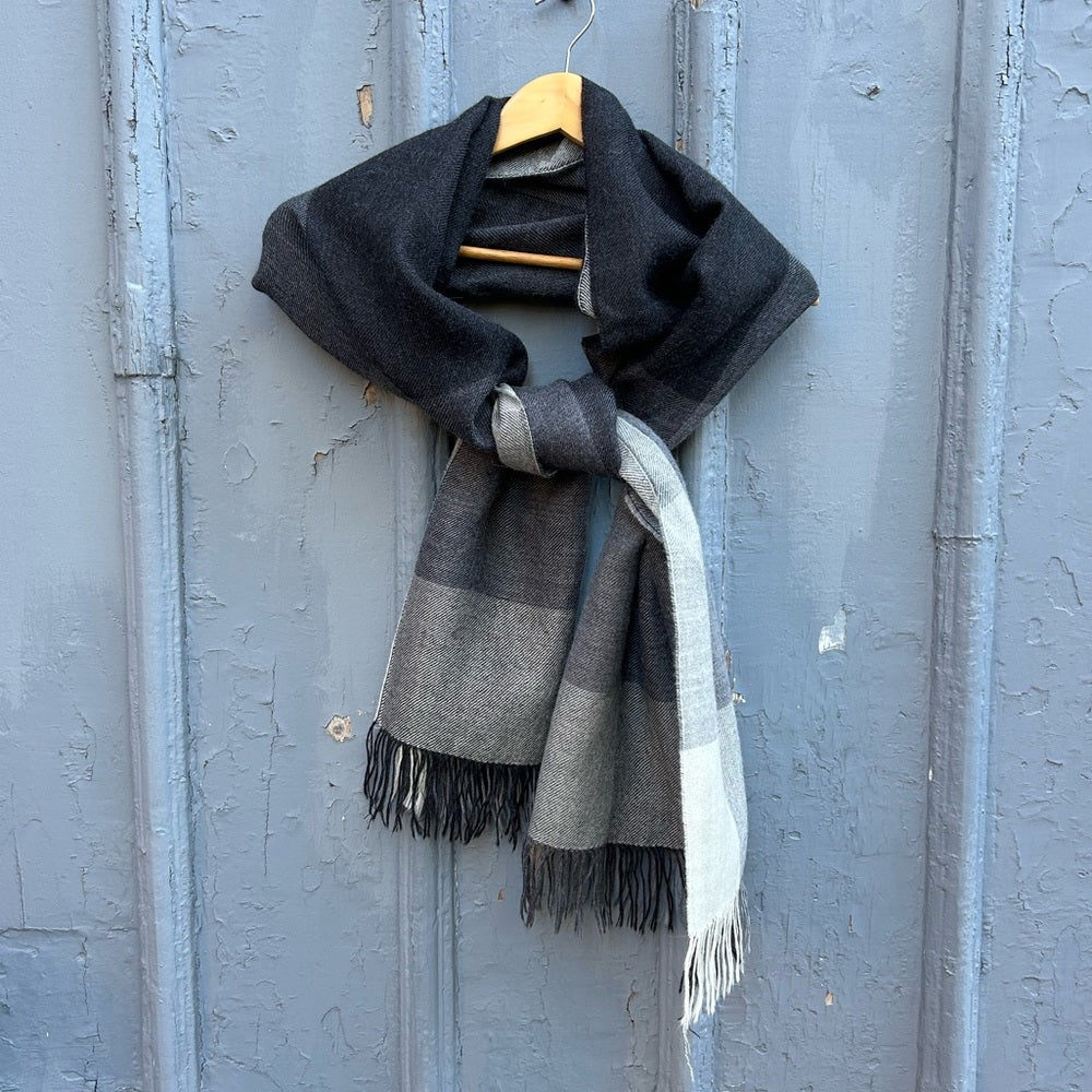 Baby Alpaca Plaid Scarf, BNWOT, 28.5” x 75”