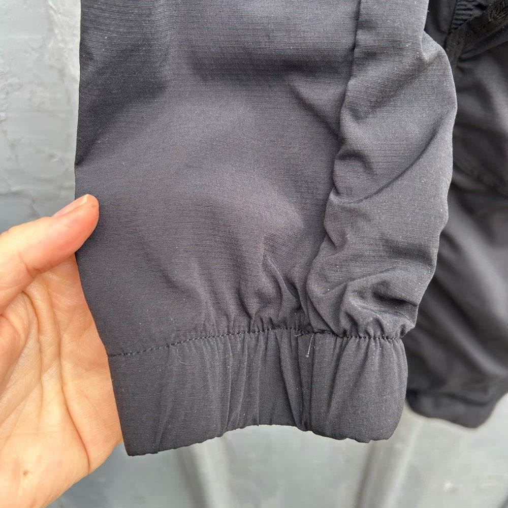 Indygena Black Slinga II Jacket, size Small