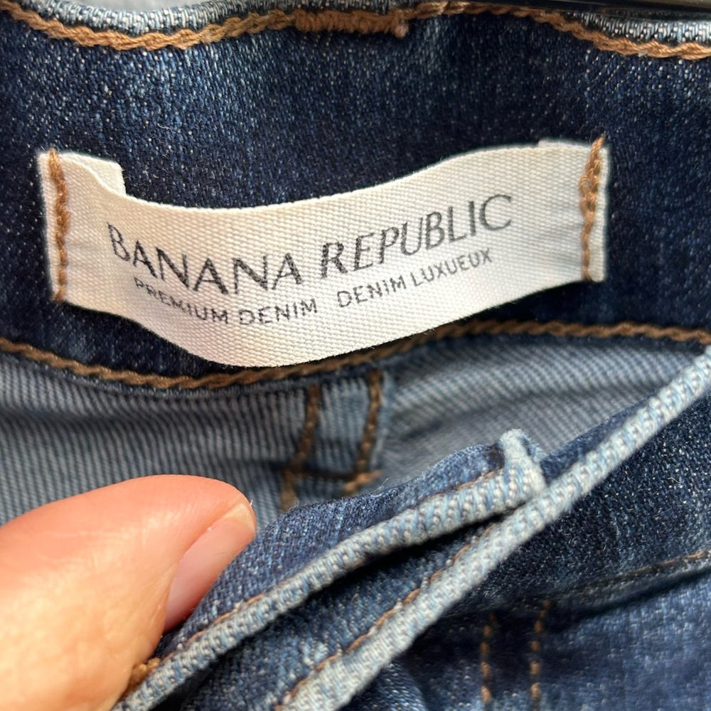 Banana Republic dark denim roll up shorts, size 30
