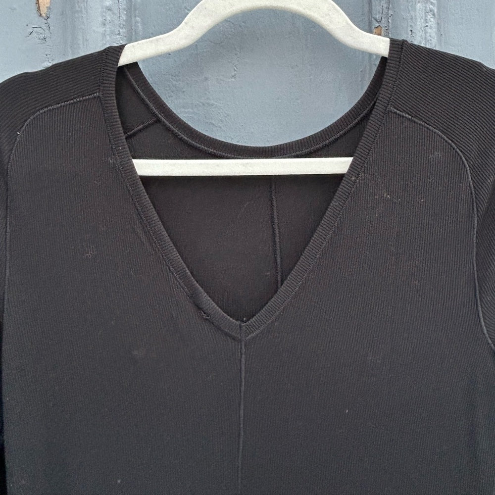 Kit and Ace black Poise v back Dress, size M