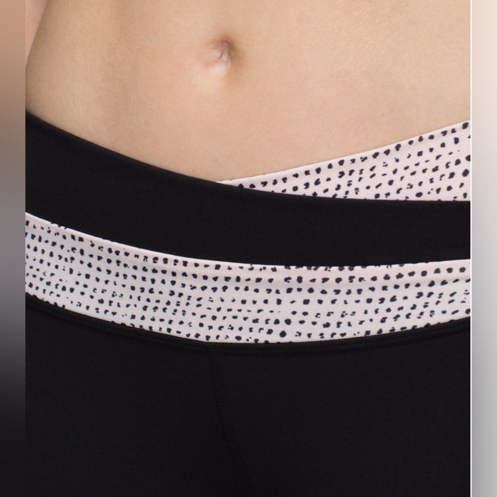 Lululemon Astro Wunder Under Pant, size 6