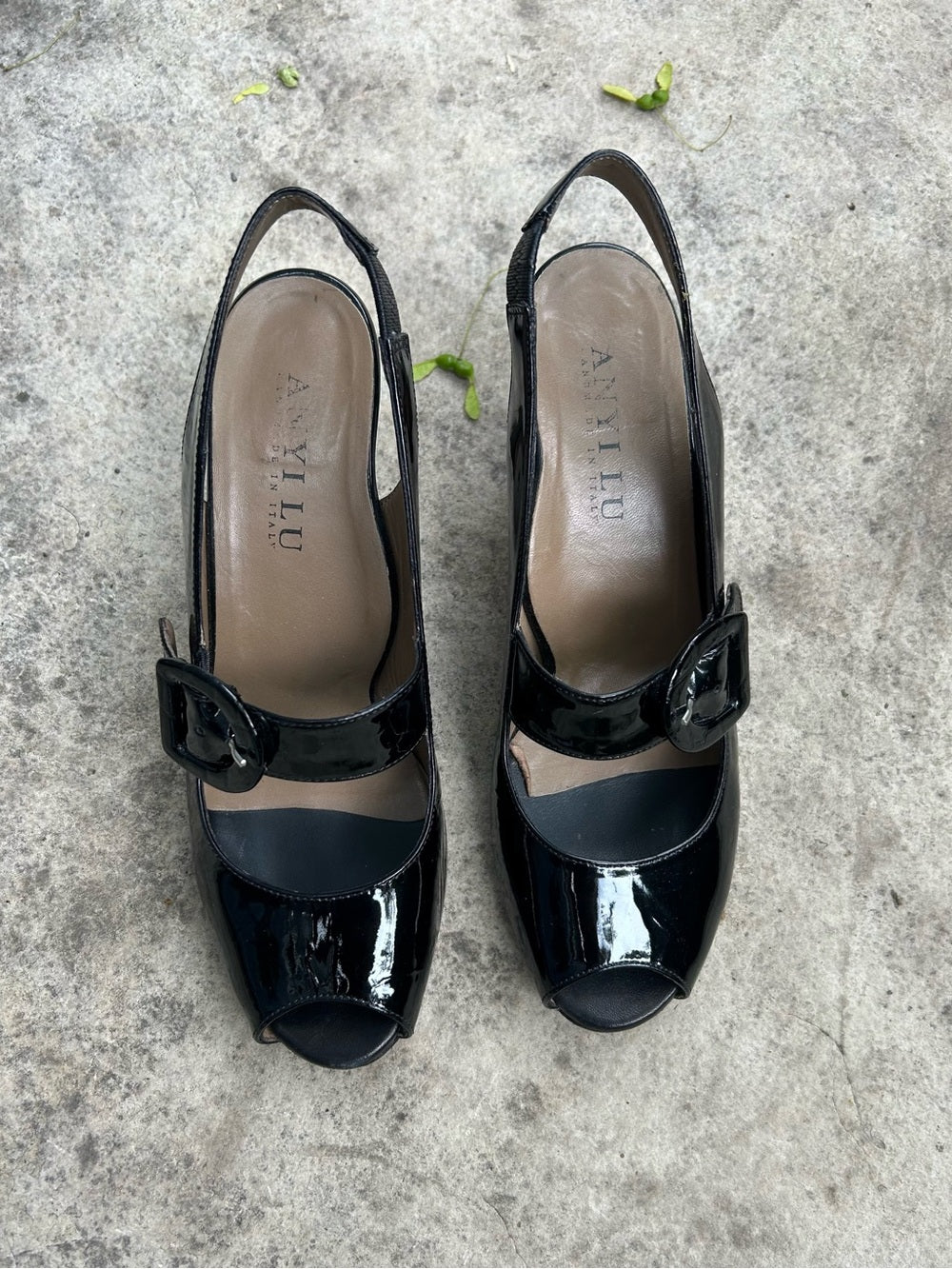 Anyi Lu Black Patent Leather Tulip Slingback Heels, size 39