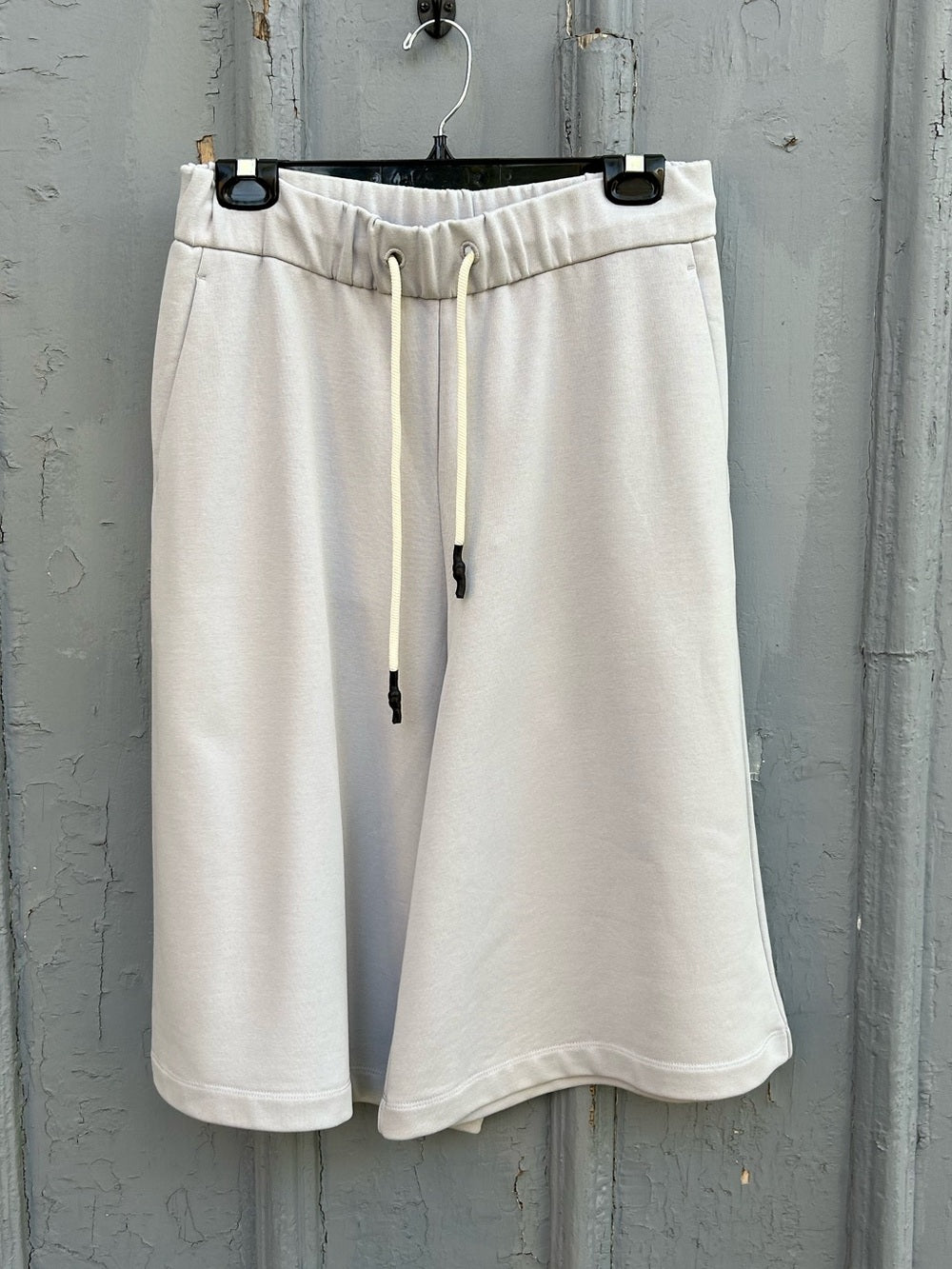 MaxMara Leisure blue knee shorts, BNWT, size M