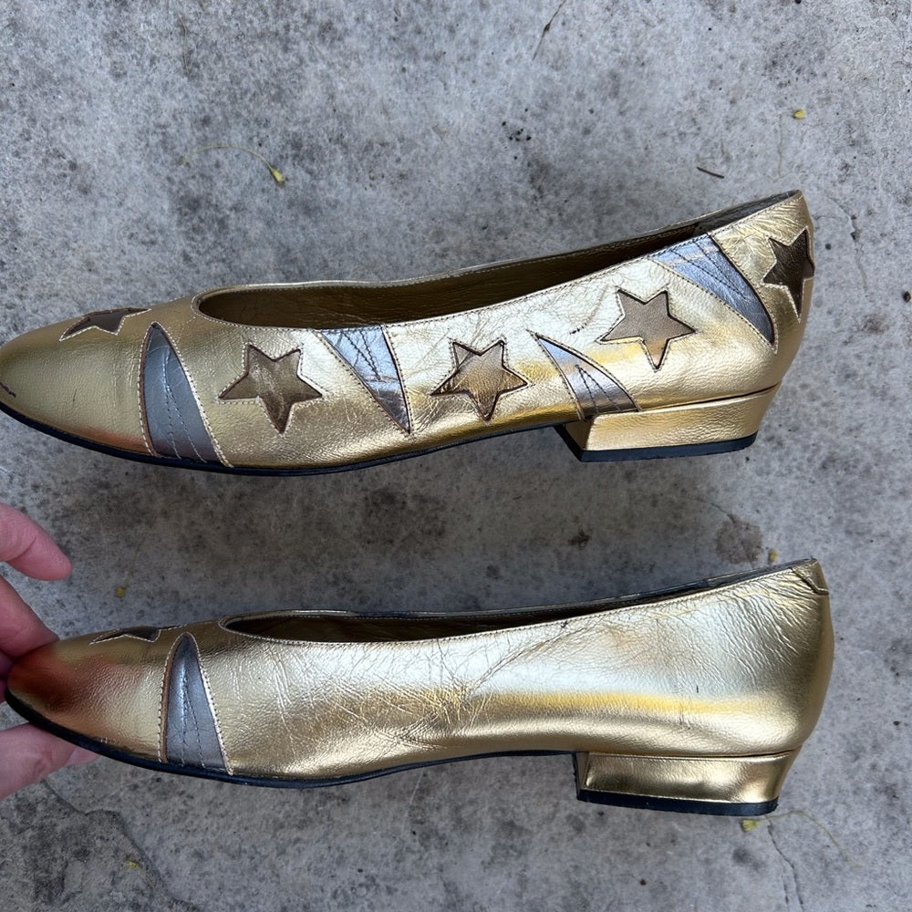 Vintage Roland Cartier Gold stars flats, size 40 (US9)