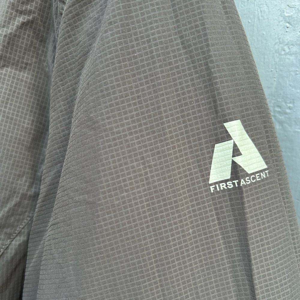 Eddie Bauer Ignite Reversible Quilted Puffer, size 2XL