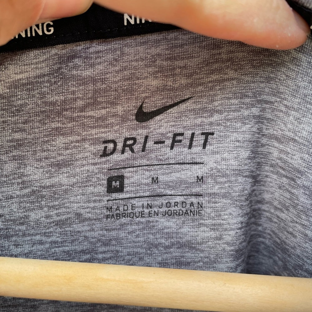 Nike Pro Dri Fit Heather Grey 1/4 Zip Running Top, size M