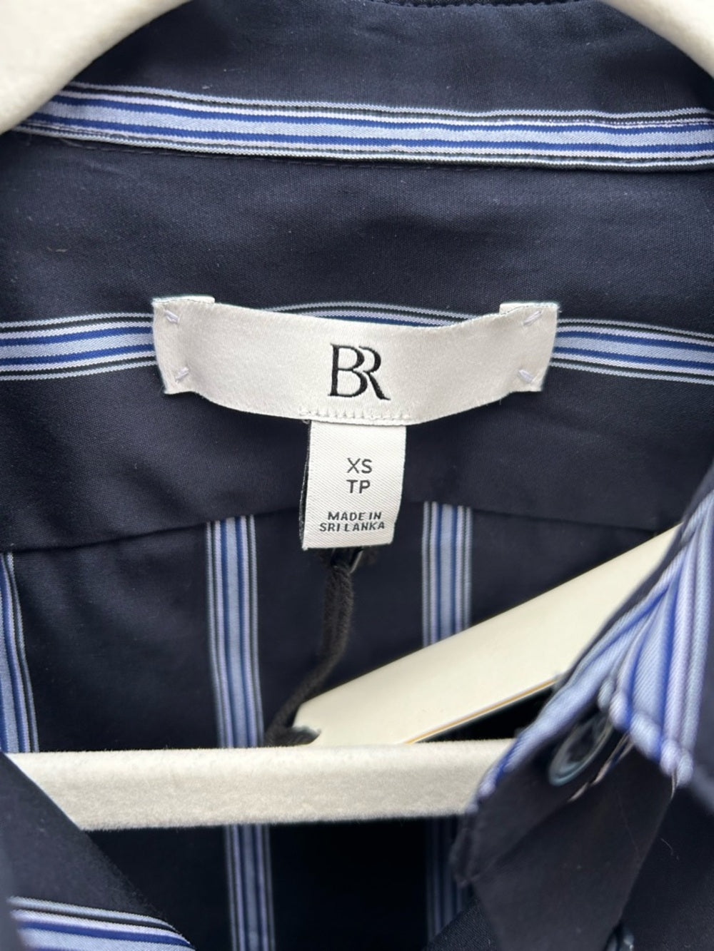 Banana Republic The Perfect Shirt Blue Cotton striped Button-down, BNWT, size XS