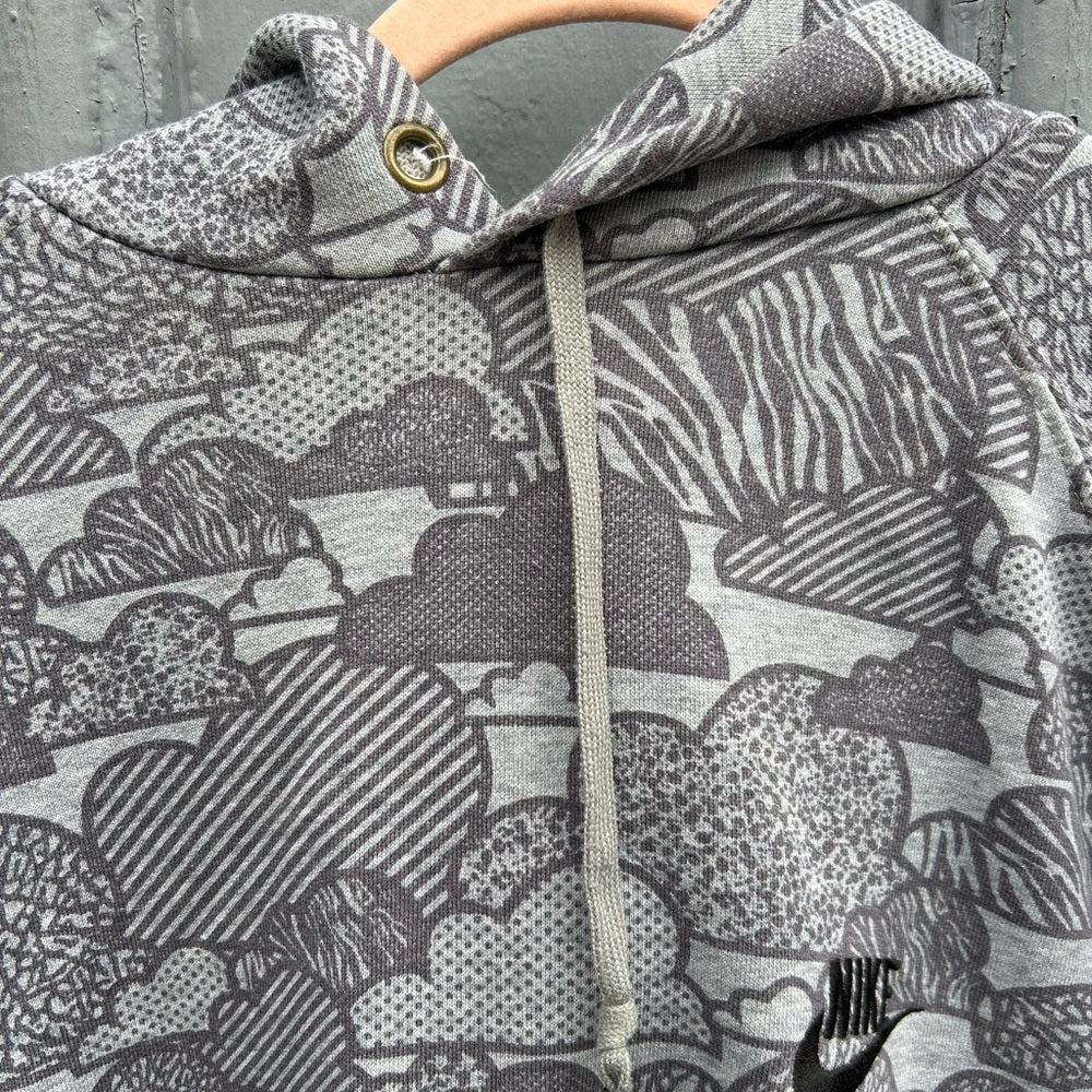 Nike Cloud Hoody, size M