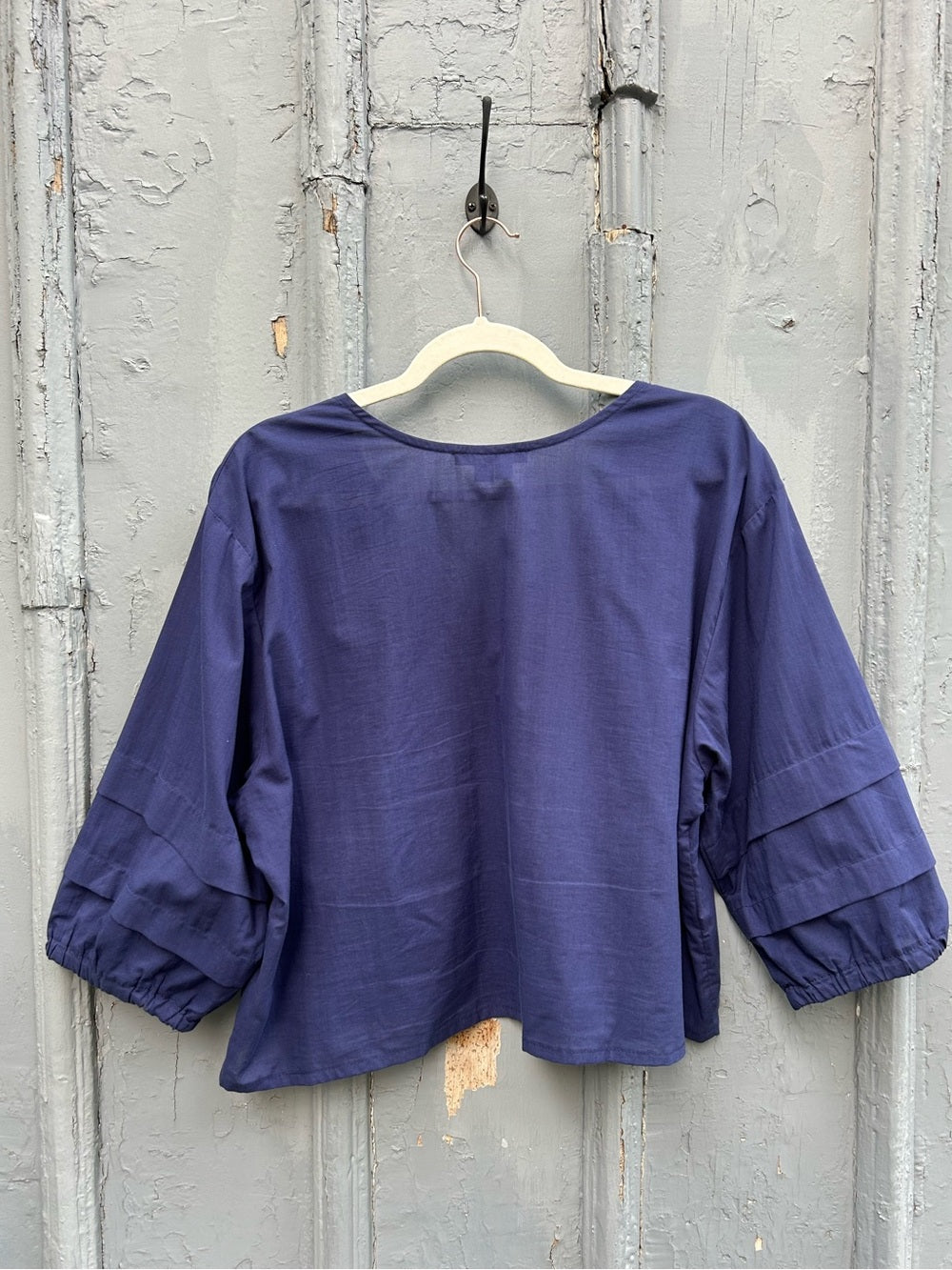 Jennifer Glasgow blue light cotton Samson blouse, size XL