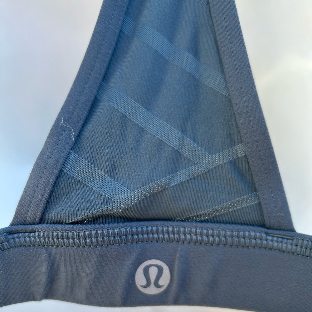 Lululemon Hot Like Agni Bra Astro Blue size 8