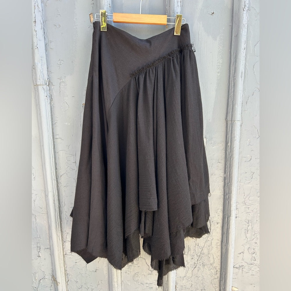 forme d’expression Black wool skirt, size 40