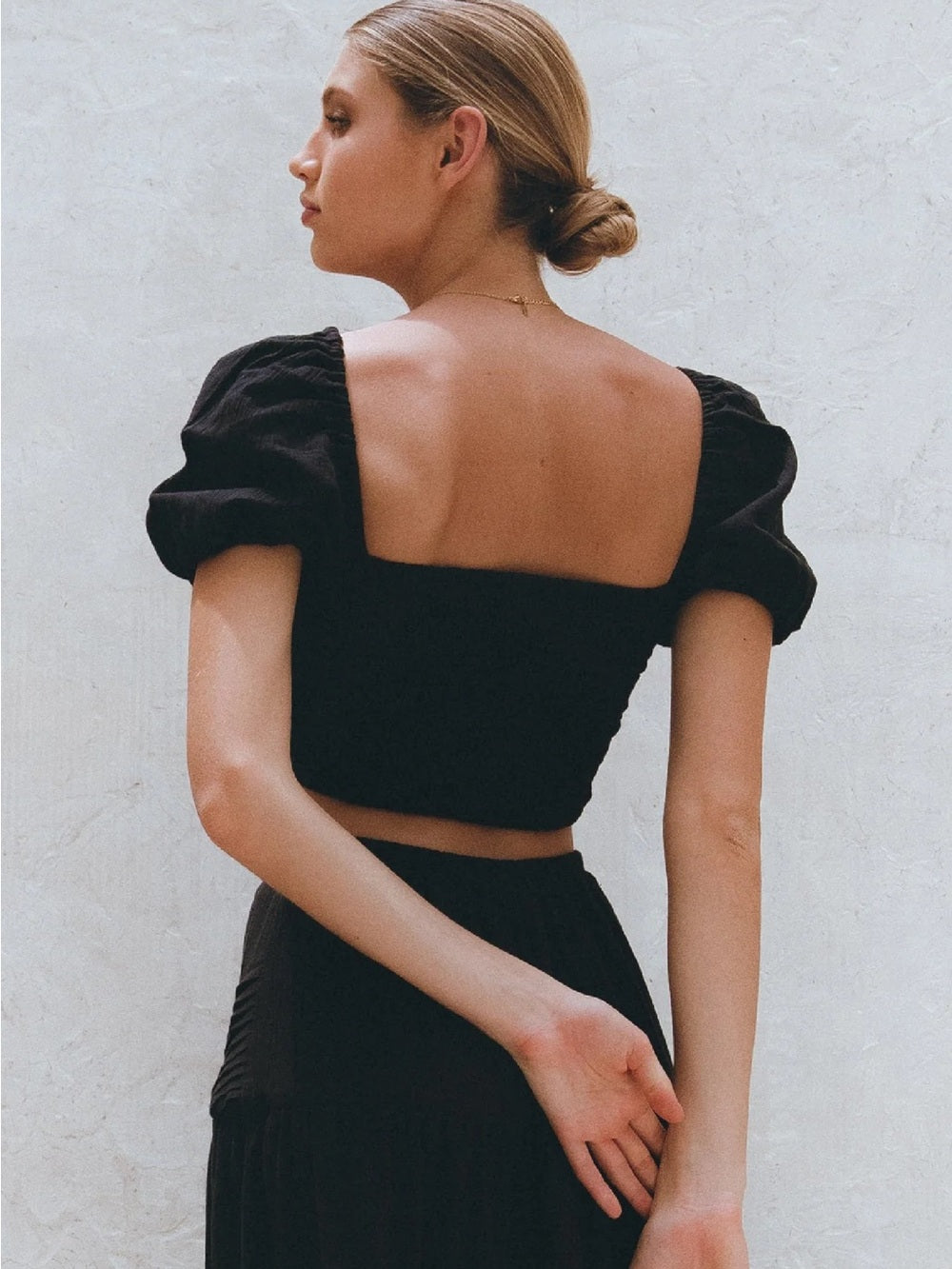 Baliln Black Kiana Linen Crop Top, size XXL