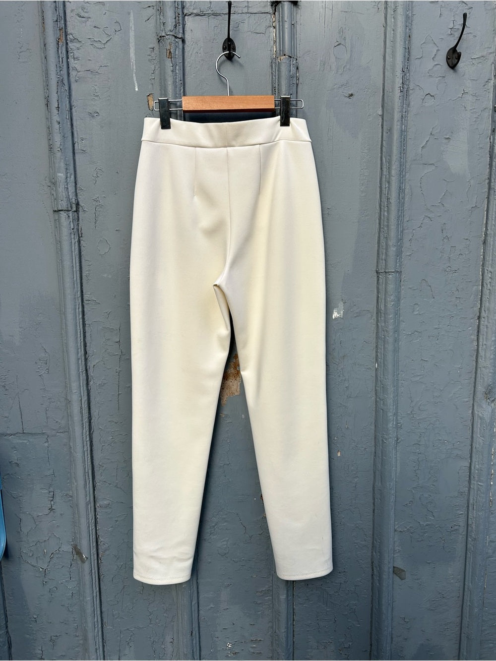 Shan White Sofia Pants, BNWT, size 6