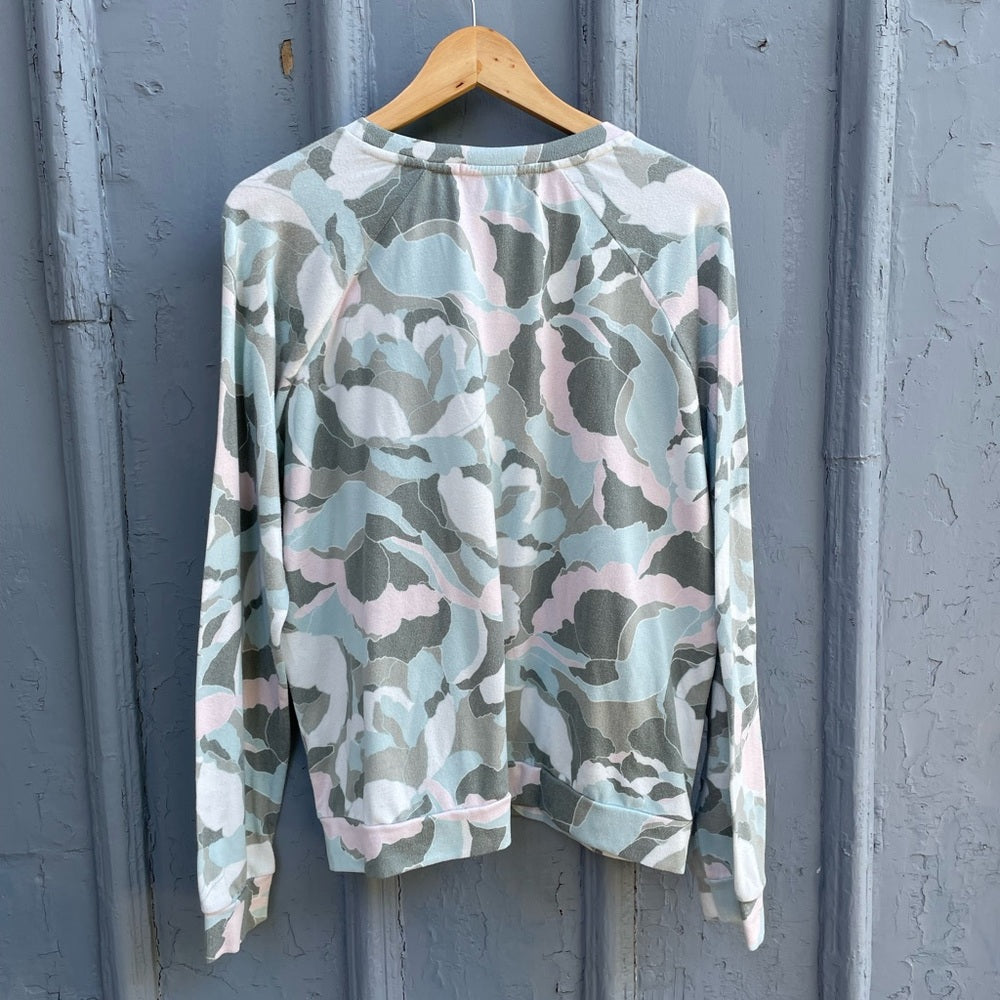 PJ Salvage Camo Blooms Printed Lounge Top, size XL