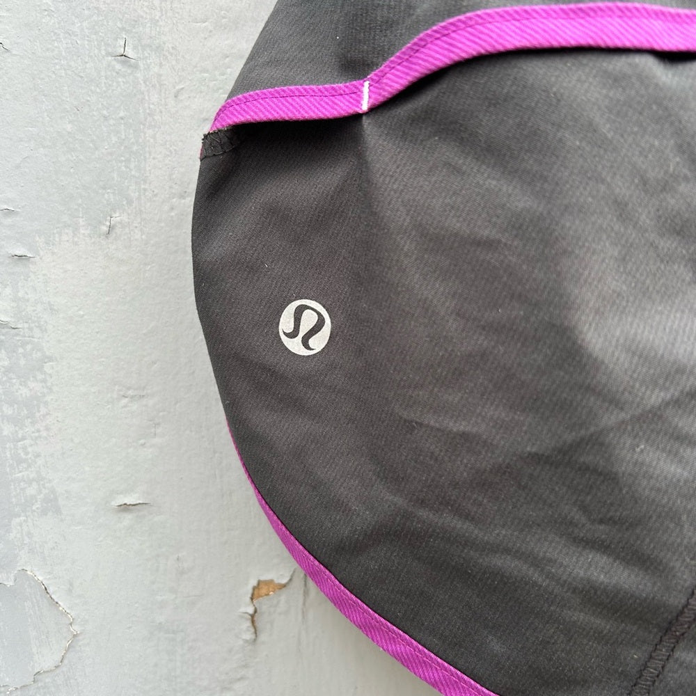 Lululemon Purple Black Turbo Run Shorts, size 4