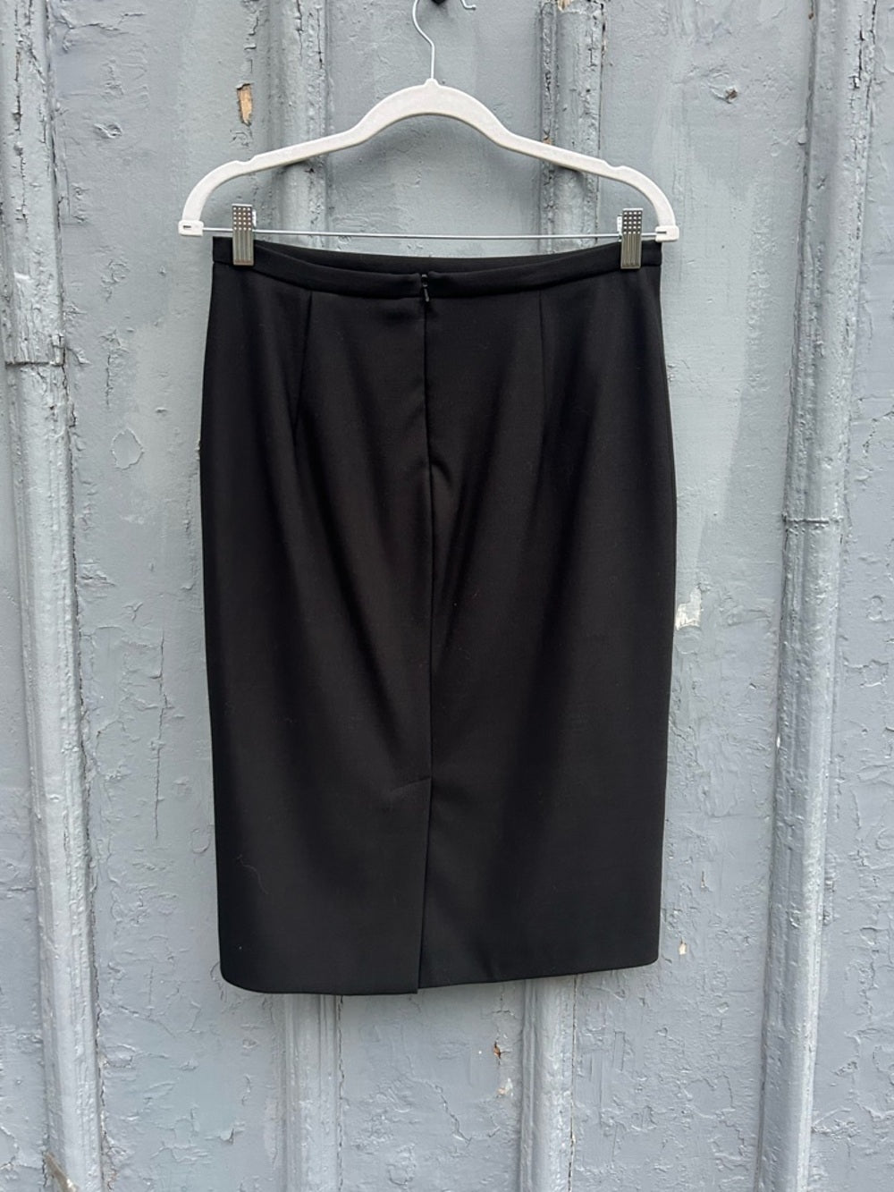 Weekend MaxMara Black midi Skirt, size 10 (more like 8)