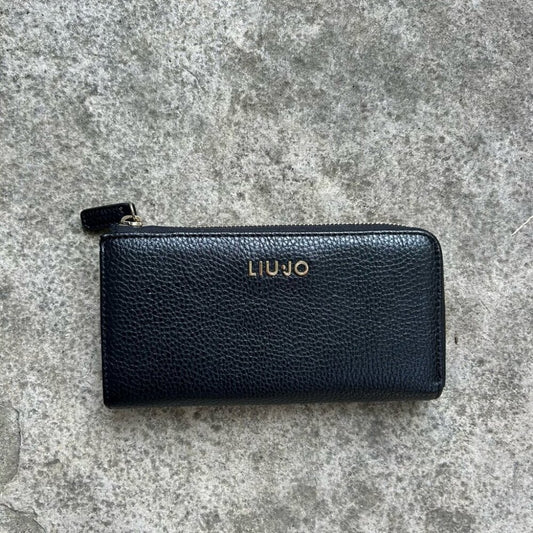 Liu Jo Zip around Wallet, 7.5” x 3 3/4” x 1”