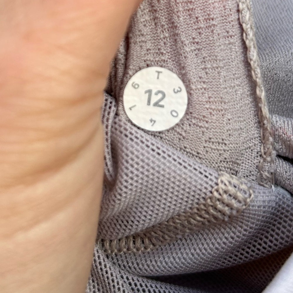 Lululemon Free To Be Bra, size 12