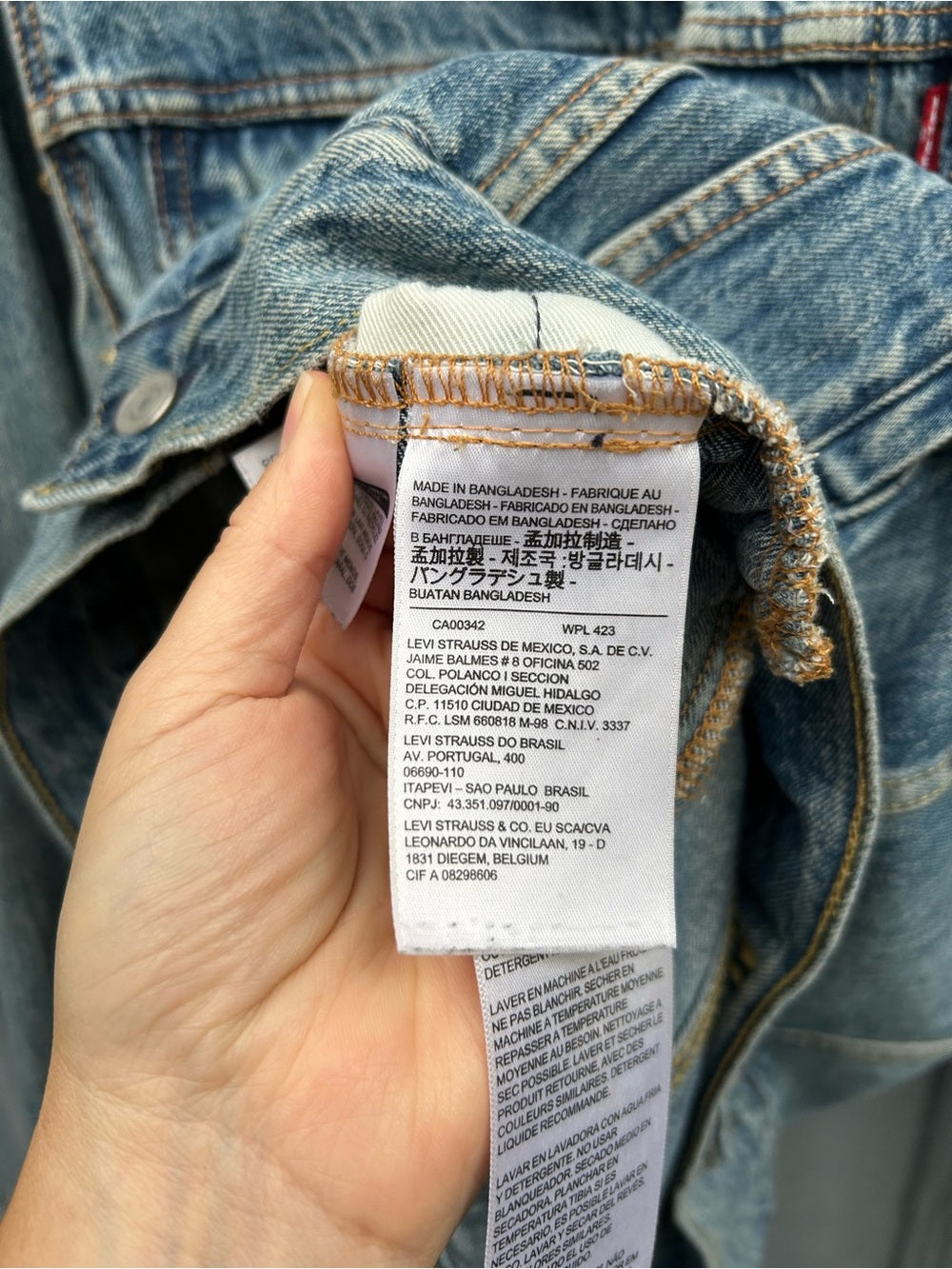 Levi’s Denim Trucker Jacket, size M