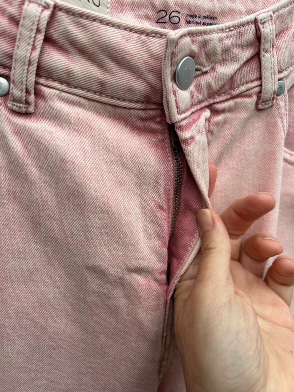 Pilcro Pink Cuffed Oversized High-Rise Wide-Leg Jeans, size 26