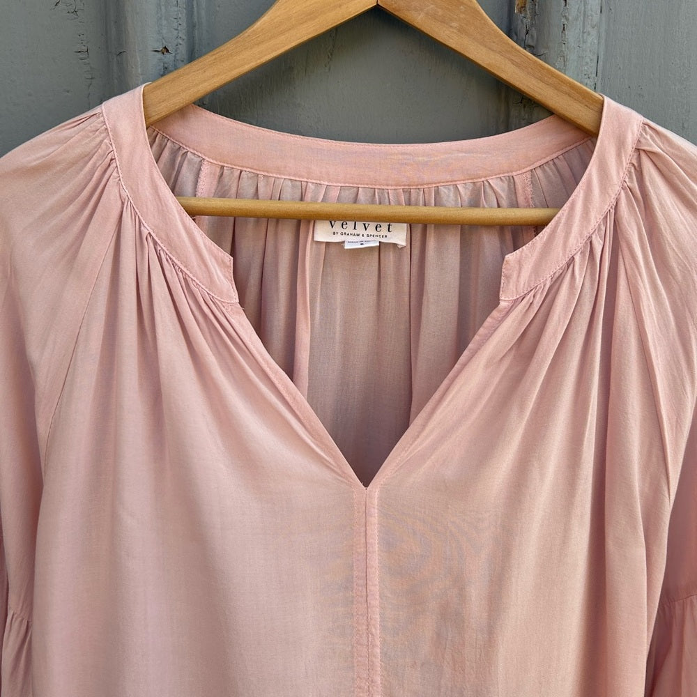 Velvet by Graham and Spencer Noria blouse, Small
