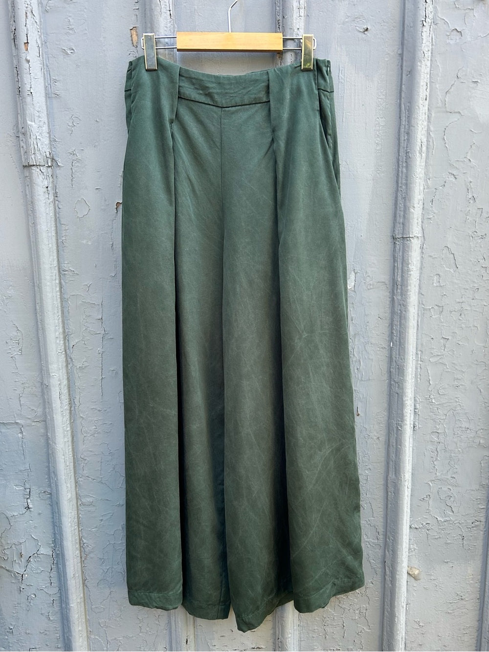Body bag by Jude Green Nancy Wideleg Pants, size M