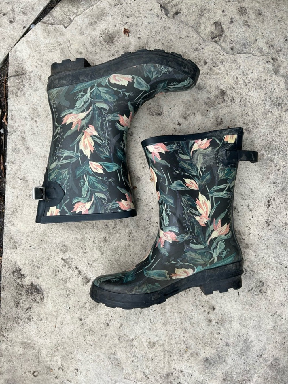 Target Floral Rain Boots, size 9