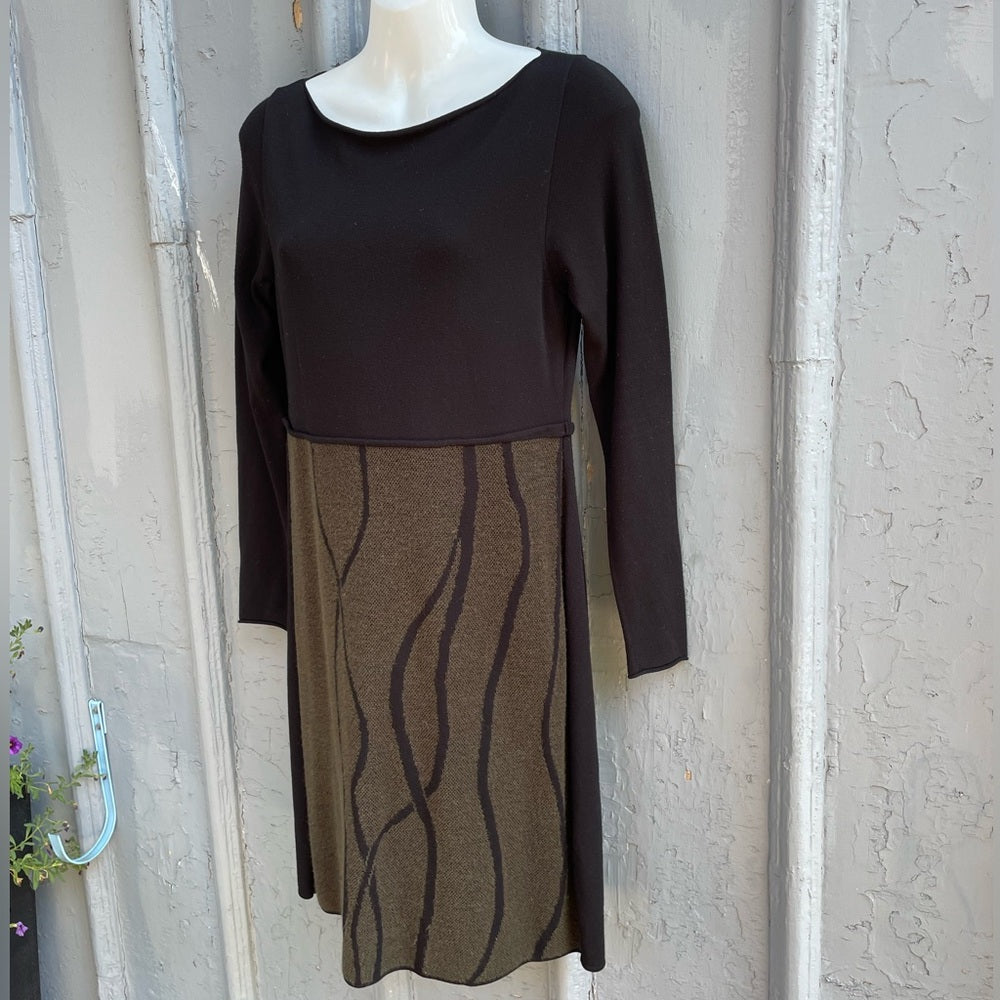 Sarah Pacini Two-Tone Moss Green & Black Long Sleeve Midi Dress, One Size