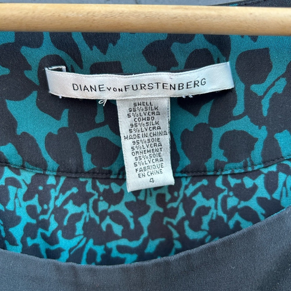Diane Von Furstenberg silk Natita Blouse, size 4