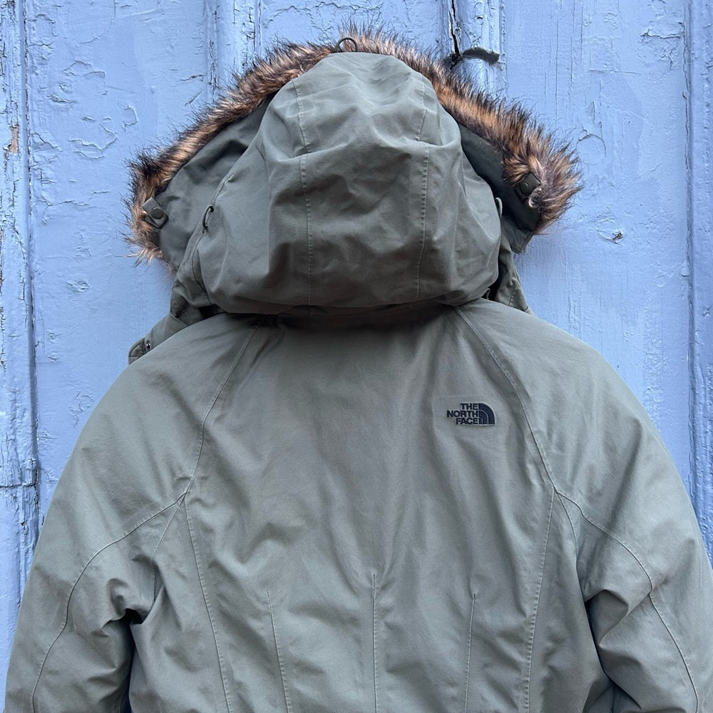 The North Face Women’s Arctic Parka, Small