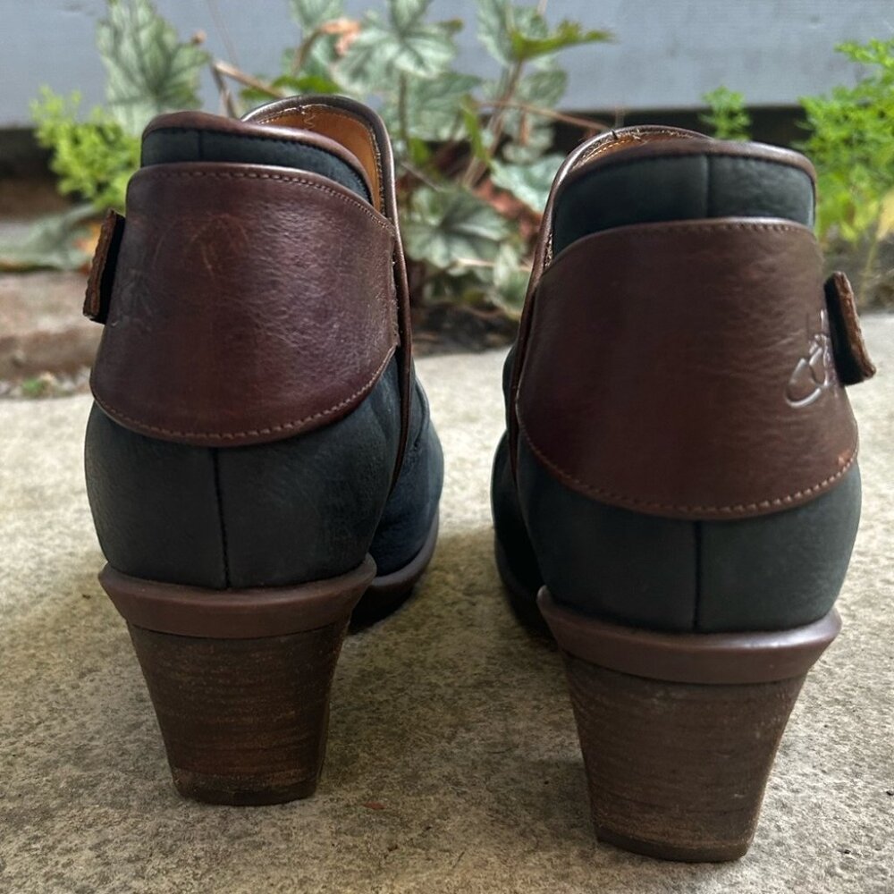 John Fluevog Hopefuls Holly Snapped Ankle Bootie, size 10.5