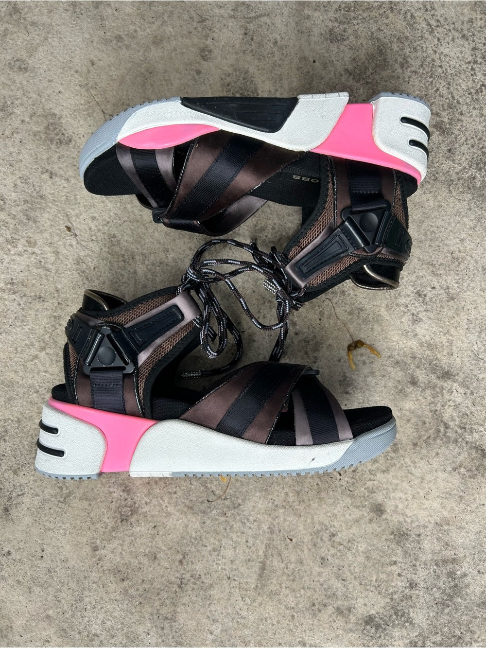 Marc Jacob’s Somewhere Sport Mesh & Satin Sandals, size 38 (7.5)