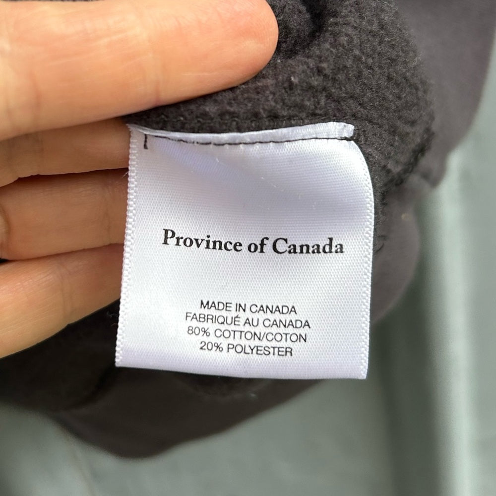 Province of Canada Flag Fleece Sweatshirt, Unisex Small