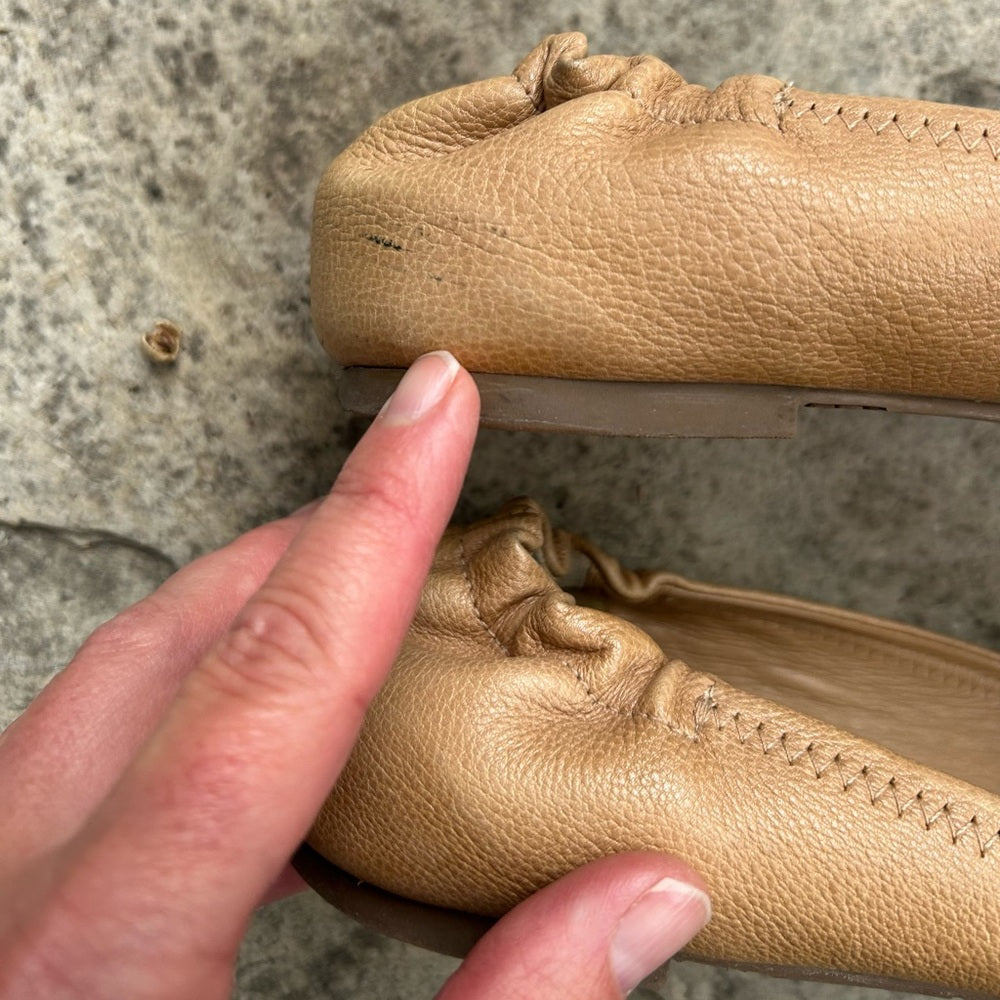 Tory Burch Neutral Reva Flat, size 9.5