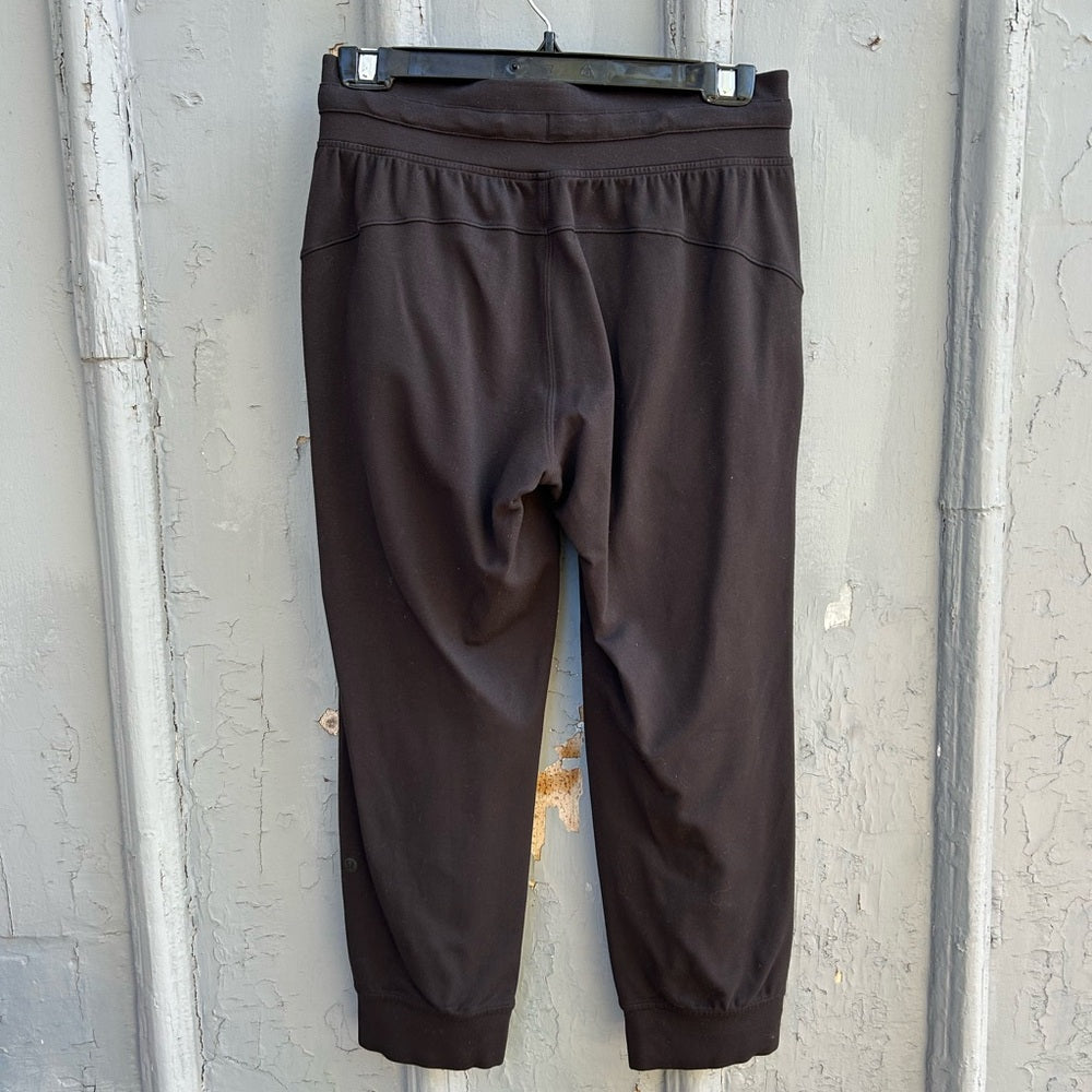 Lululemon Ready to Rulu Cropped Jogger, size 6