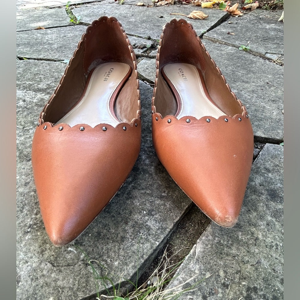 Coach Jill Leather Scalloped Brown Flats, size 10