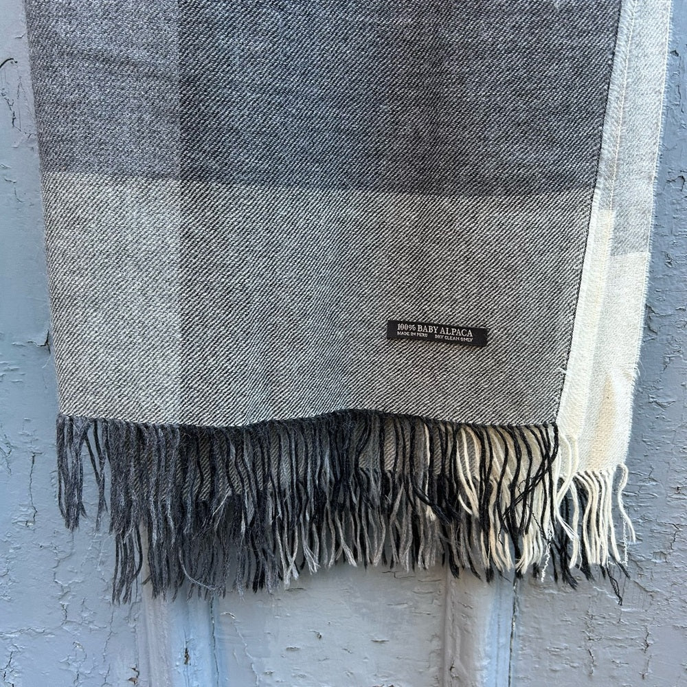 Baby Alpaca Plaid Scarf, BNWOT, 28.5” x 75”