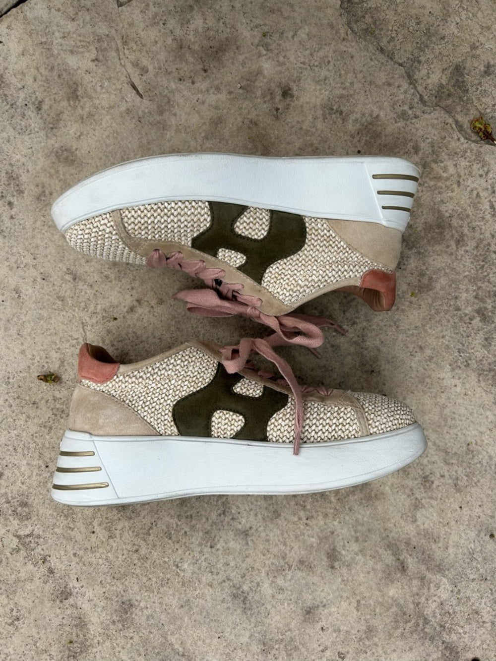 Hogan Rebel Beige Green, size 37 (US7)