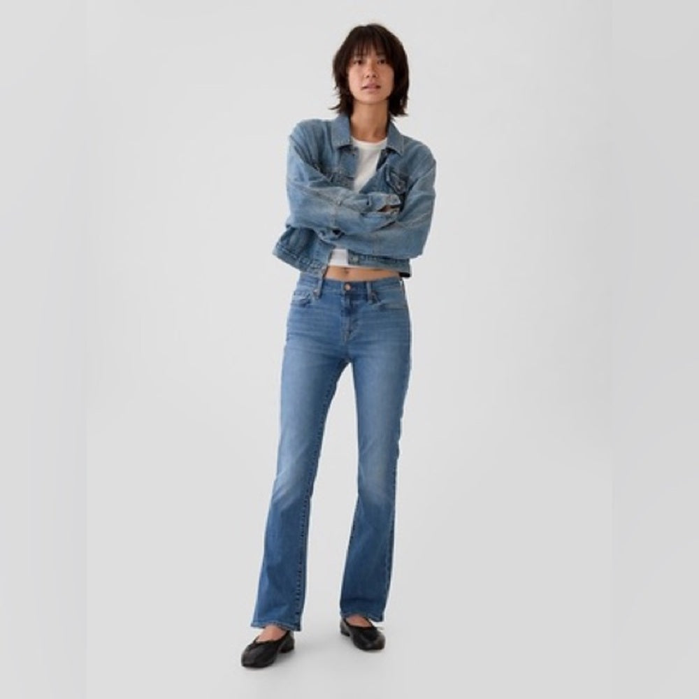 Gap Baby Boot Mid Rise, size 30