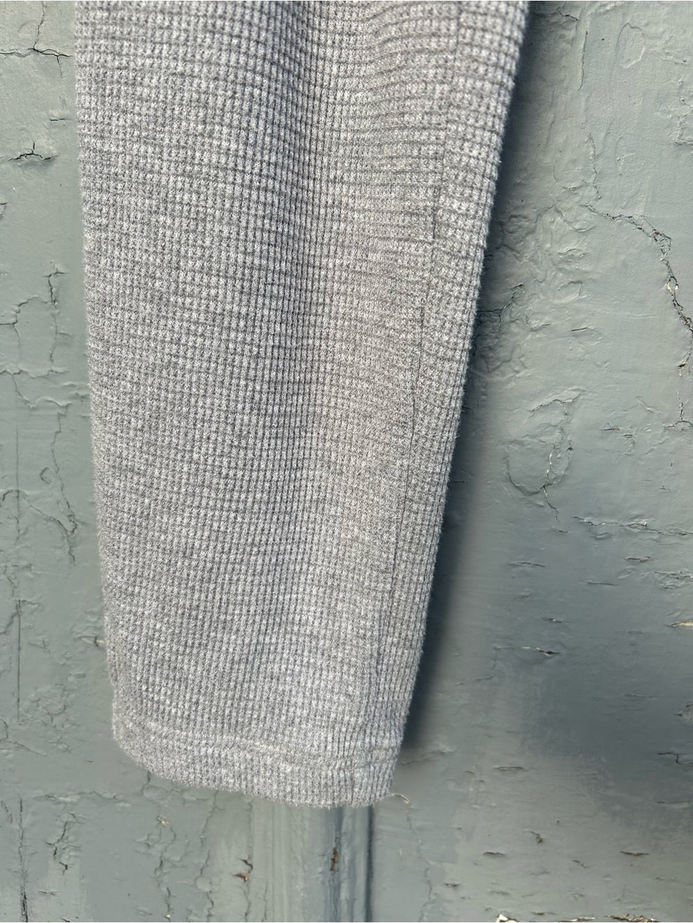 Aritzia TNA Light Grey Cotton Waffle Knit Ankle Jogger Pants Sweatpants, Size M