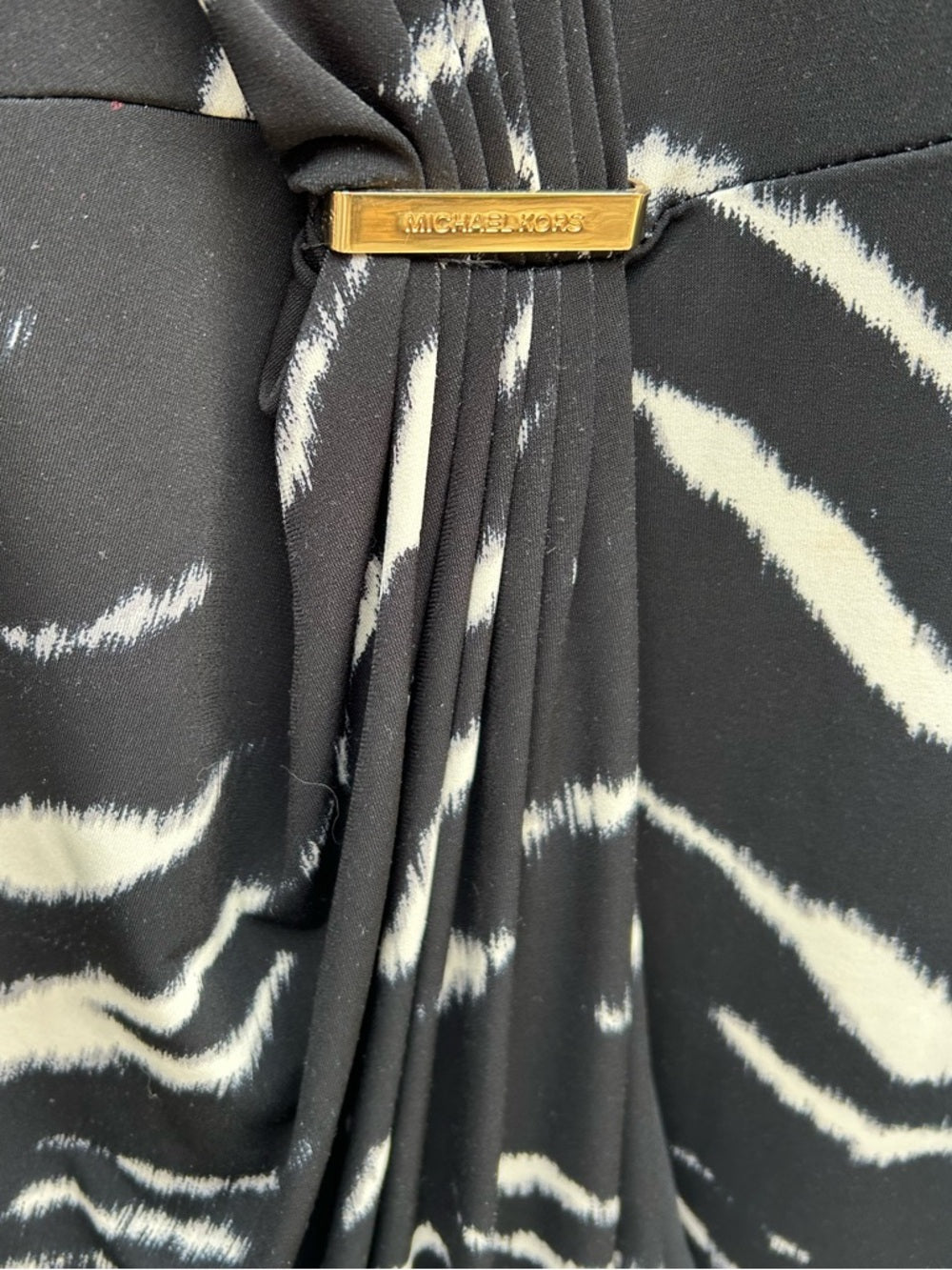 Michael Michael Kors Black & White Faux Wrap, size M