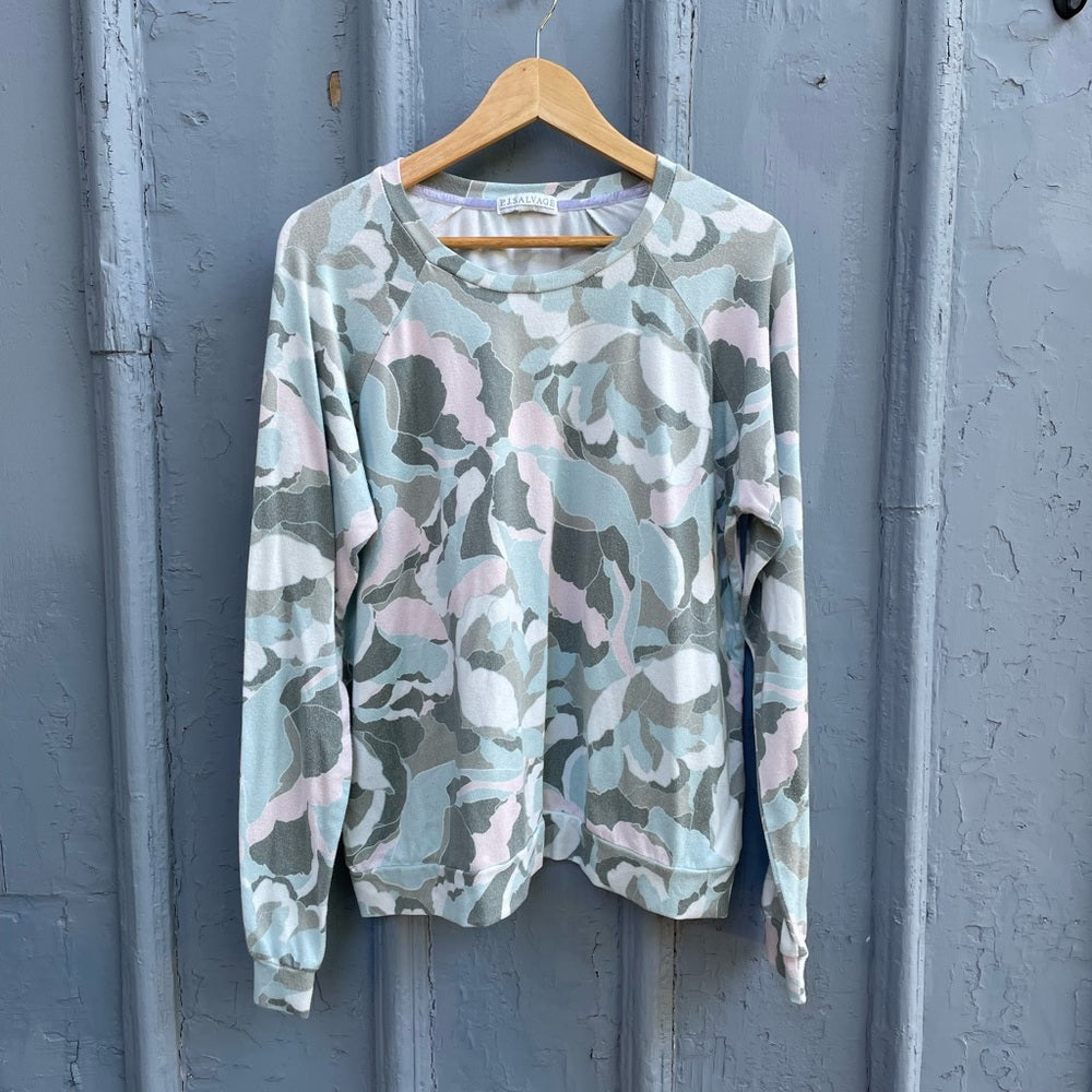 PJ Salvage Camo Blooms Printed Lounge Top, size XL