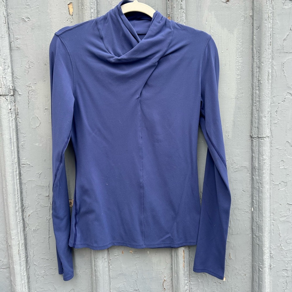 Lululemon Ethereal Long Sleeve, size 6/8