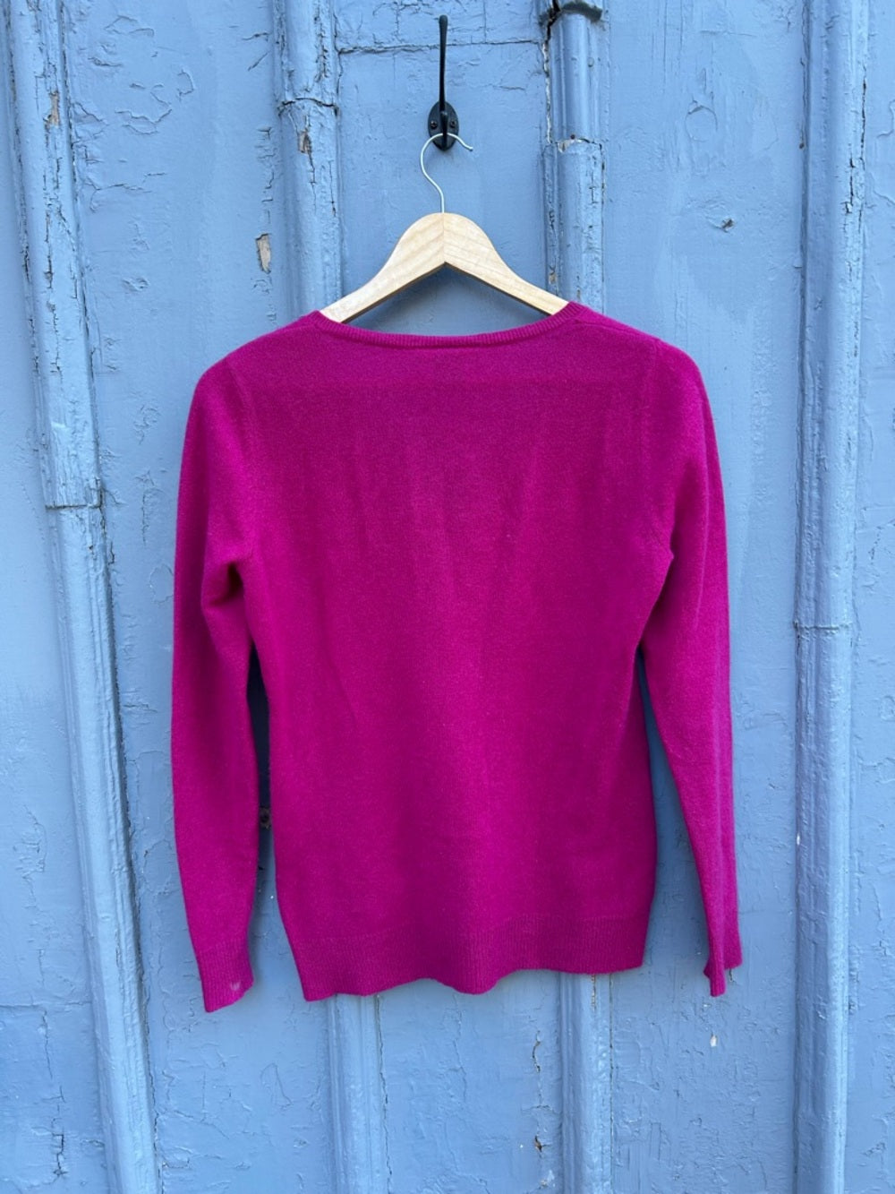 Ann Taylor Cashmere Sweater, size M