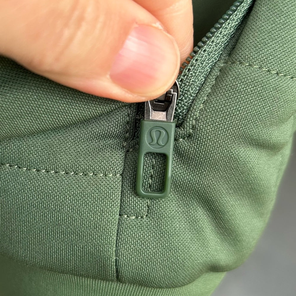 Lululemon Rival Side Bomber, size M