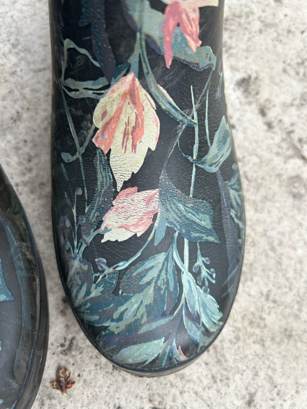 Target Floral Rain Boots, size 9